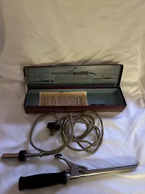 Vintage Hotpoint Ellison Electric Appliance Hair Curling Iron  - In Original Box • $24.75