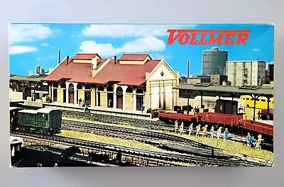 HO Scale Vintage Vollmer GOODS SHED 5715 Building Structure Kit • $36.59