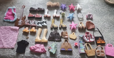 $19.99 • Buy Lot BRATZ Accessories Clothing Shoes Brush Frog Purses Hat MGA & +  Bratz Boyz 