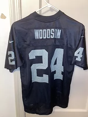 Vintage Oakland Raiders Jersey Mens Charles Woodson #24 Nike Team Large EUC Read • $54.99