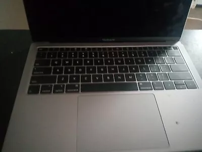 Mac Book Air A1932 EMC 3184 Apple Computer For Parts Or Not Working • $200