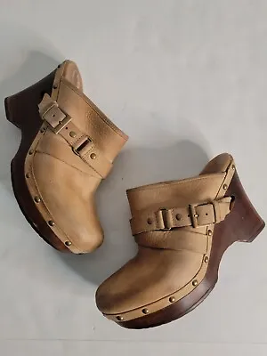 Ugg SZ 9 Wedge Clog Leather Boho Natalee Studded  Light Brown  1001315 • $29.21