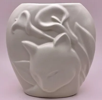 $25 • Buy VTG White Cat & Cally Lily Vase Art Nouveau Matte Finish Oval Shape  6.5” X 6”