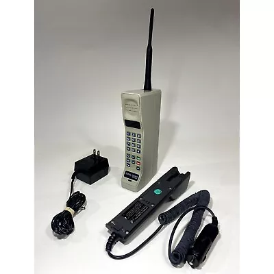 Motorola DynaTAC Signal Series Brick Phone FC: SLF1555A Model # 1718516 Works • $350