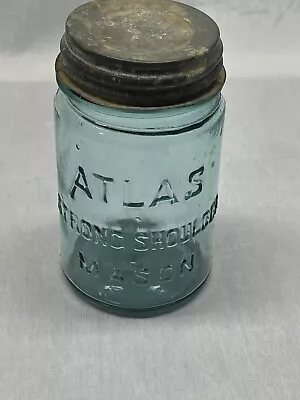 Vintage Atlas Mason Strong Shoulder Blue Mason Jar With Lid 5.5” Tall • $12.50
