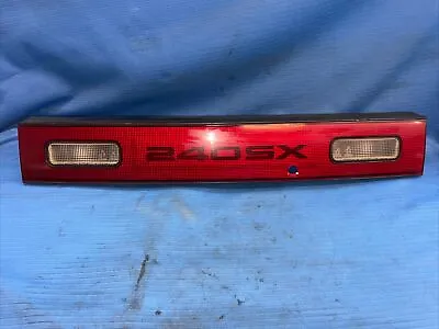 89-93 Nissan 240sx S13 Hatchback Rear Tail Light Center OEM 132-63288 Koito • $77.99