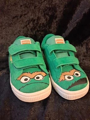 $18 • Buy Limited Edition Puma Sesame Street Suede Toddler Shoes 9C