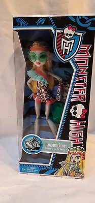 NRFB Monster High SWIM CLASS  - Lagoona Blue - 2012  • $75