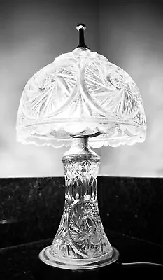 Vintage Pinwheel Star Cut Crystal Elegant Parlor Lamp Nightlight Boudoir Heavy • $40