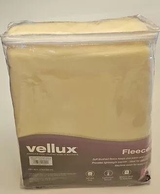 New The Original Vellux Fleece Blanket King 109X90 In Soft Warm WINTER WHITE  • $29.99