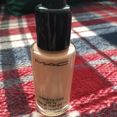 £9.50 • Buy Mac Studio Fix Nw20 Foundation