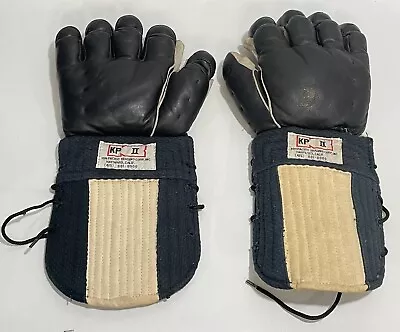 MMA Boxing Open Finger Gloves Man Cave Kim Pacific Vintage KP II Black Men’s • $95