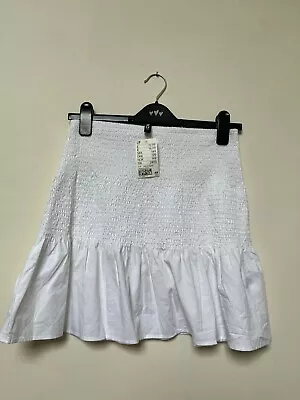 Ladies Womans H&M Divided White Skirt Size Eur Small BNWT  • £1.99