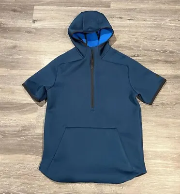 Under Armour Blue Insulated Short Sleeve 1/4 Zip Workout Hoodie Size Medium • $19