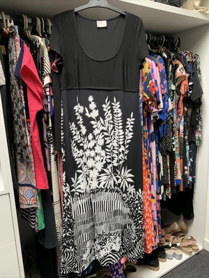 $15 • Buy Leona Edmiston, Frock Dress With Zebra, Size 2