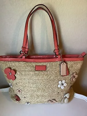 Coach #M1369 –F 29861 Natural Straw Handbag Tote Leather Flowers/Peach • $55