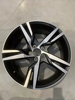 Volvo Xc60 Black Alloy Wheel Rim 7.5x19 Et 50.5 R Design Genuine New 31423931 • $367.14