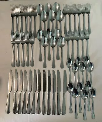 MIKASA Gourmet Basics 18/0 Stainless Flatware 58 Pc Service For 11 • $59.99