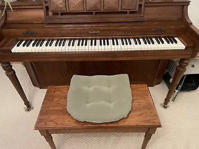 $300 • Buy Vintage Baldwin Piano