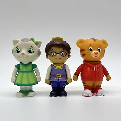 Lot Of 3 Daniel Tiger's Neighborhood Family And Friends Figures PBS PVC Cake Top • $12.99