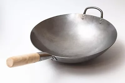 Traditional Hand Hammered Carbon Steel Pow Wok (14 Inch Round Bottom) • £38.99