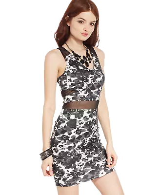 Marilyn Monroe Juniors' Illusion Dress (Medium Black) • $34.30