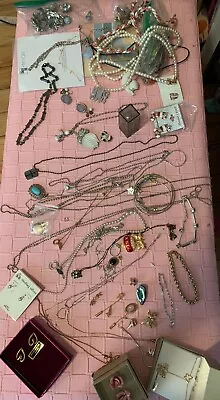 Vintage Now Huge Lot Costume Jewelry Lot • $17.42