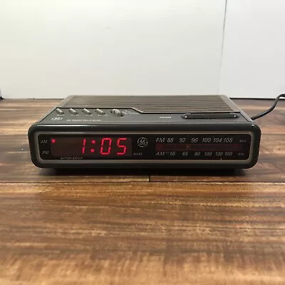 Vintage GE Model 7-4612A Woodgrain Digital Alarm Clock Radio AM/FM Tested Works • $19.99