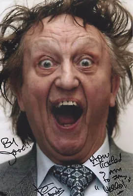 KEN DODD Signed 12x8 Photo KNOTTY ASH DIDDY MEN    COA • £59.99