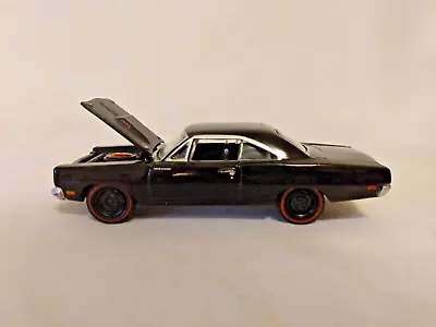 1:64 Greenlight Auction Block Mecum Auctions 1969 Plymouth Road Runner Loose • $10