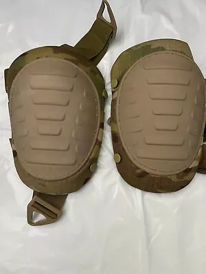 USGI Army MULTICAM OCP Knee Pad Set • $45