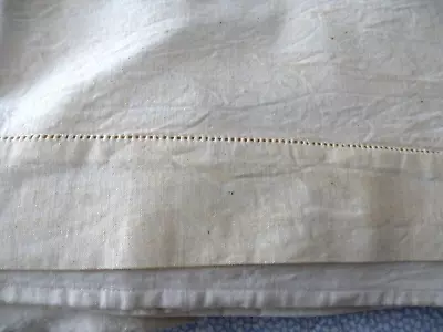 A Pair Of Vintage French Metis Sheets 1 With Ladder Work Hem & 1 Plain  210x 290 • £59.99