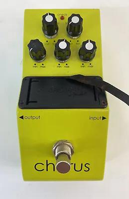 $38.95 • Buy Fender Starcaster Chorus Electric Guitar Sound Effects Pedal Green