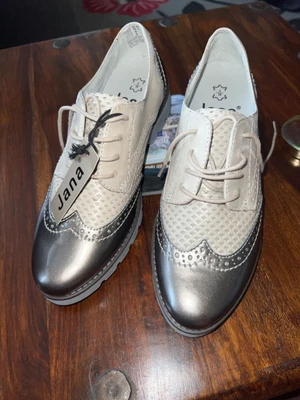 £8 • Buy Pair Size 5 BNWT Womens Two Tone Lace Up Flat Shoes. JANA. Comfort Shoes.