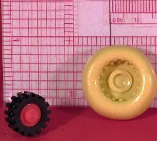 Small Wheel Truck Car Silicone Mold Fondant Gumpaste Candy 238 Sugarcraft • £2.80