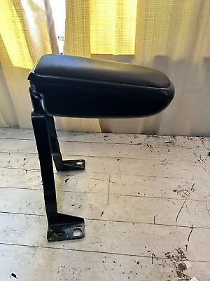 2007-2013 Mini Cooper R56 Front Arm Rest Armrest Center CONSOLE BLACK • $150