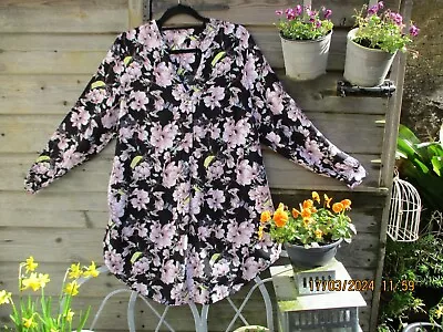 H & M Shirt Dress Longline Floral Bird Butterfly Print Pullover  Size UK  12  14 • £4.99