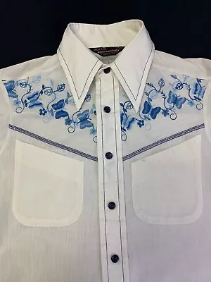 Vintage 1970s Career Club Mens Embroidered Western Dagger Collar Shirt Sz M USA • $29.99