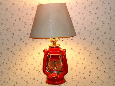 Vintage Electrified Red Kerosene Lantern Wall Lamp Miniature • $6.48