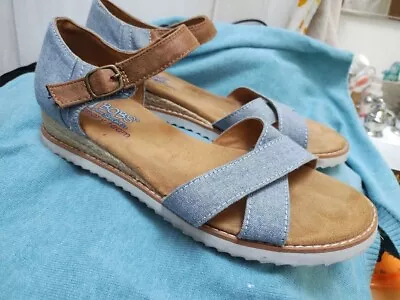 Bob's Skechers Memory Foam Denim Low Wedge Espadrille Sandals. Size 8. • $25.99