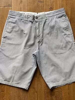 Linea House Of Frazer Tailored Mens Shorts Size M 32Belt Loops Navy White Stripe • £6