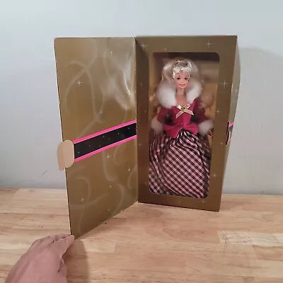 $12.99 • Buy NEW 1996 Avon Special Edition Winter Rhapsody Barbie Doll Mattel 16353 Damagebox