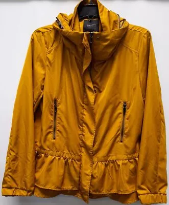 Zara Basic Women's Zip-Up Outerwear Yellow Size L Jacket • $24.99