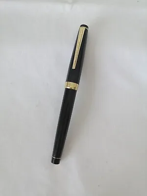 Vintage Pilot Fountain Pen Elite Long Retro 18k • $64.90