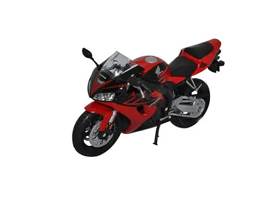1:18 Honda CBR1000RR Fireblade By Welly In Red 12819PW Model Bike • £15.49