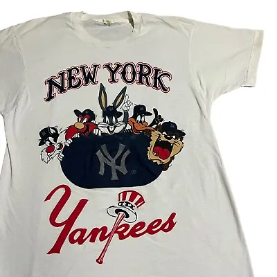 Looney Tunes New York Yankees Vintage 80s White T-Shirt Large Cartoon Sports • $44.99