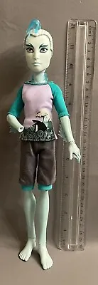2011 Monster High Doll Gillington Gill Webber With Outfit Missing Hand • $14.99