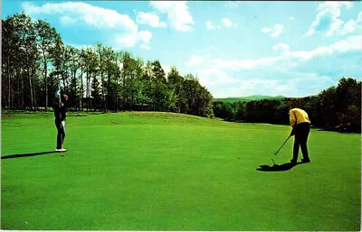 Postcard GOLF COURSE SCENE Mount Snow Vermont VT AO1234 • $2.99