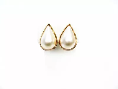 Ladies Mabe Pearl Pierced Earrings In 14 Karat Yellow Gold • $102.60