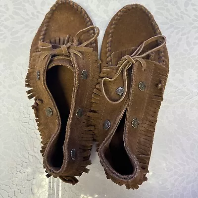 Ladies Minnetonka Brown Suede Leather Moccasins Slippers Rubber Sole Sz 7 • £12.52